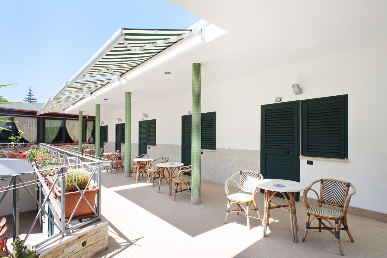 Hotel La Tramontana San Domino Exterior photo